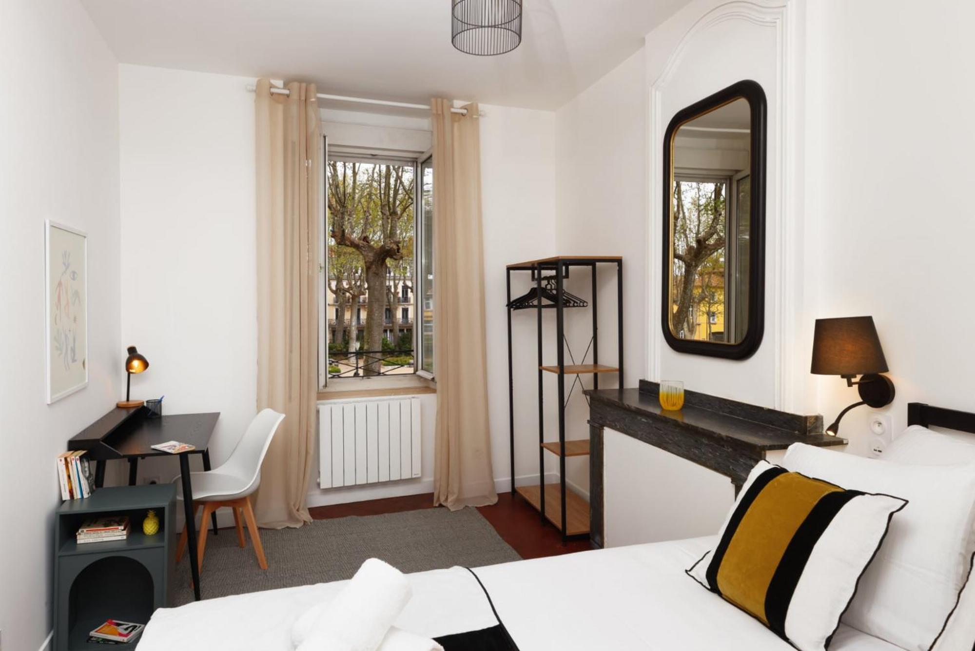 L'Art De Gambetta Conciergeriedamecarcas Apartment Carcassonne Luaran gambar